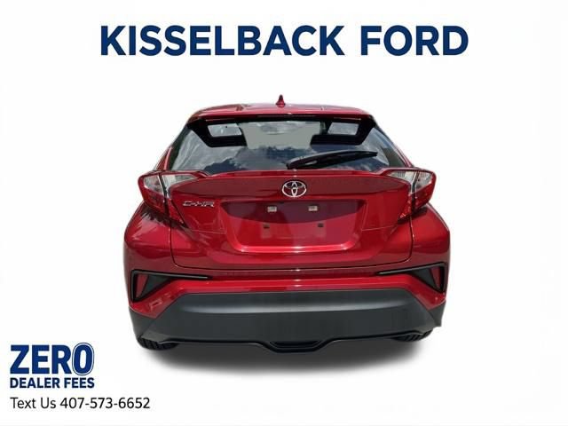 Used 2020 Toyota C-HR XLE FWD image 5