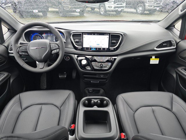 New 2026 Chrysler Pacifica Select w/ S Appearance Package FWD image 23