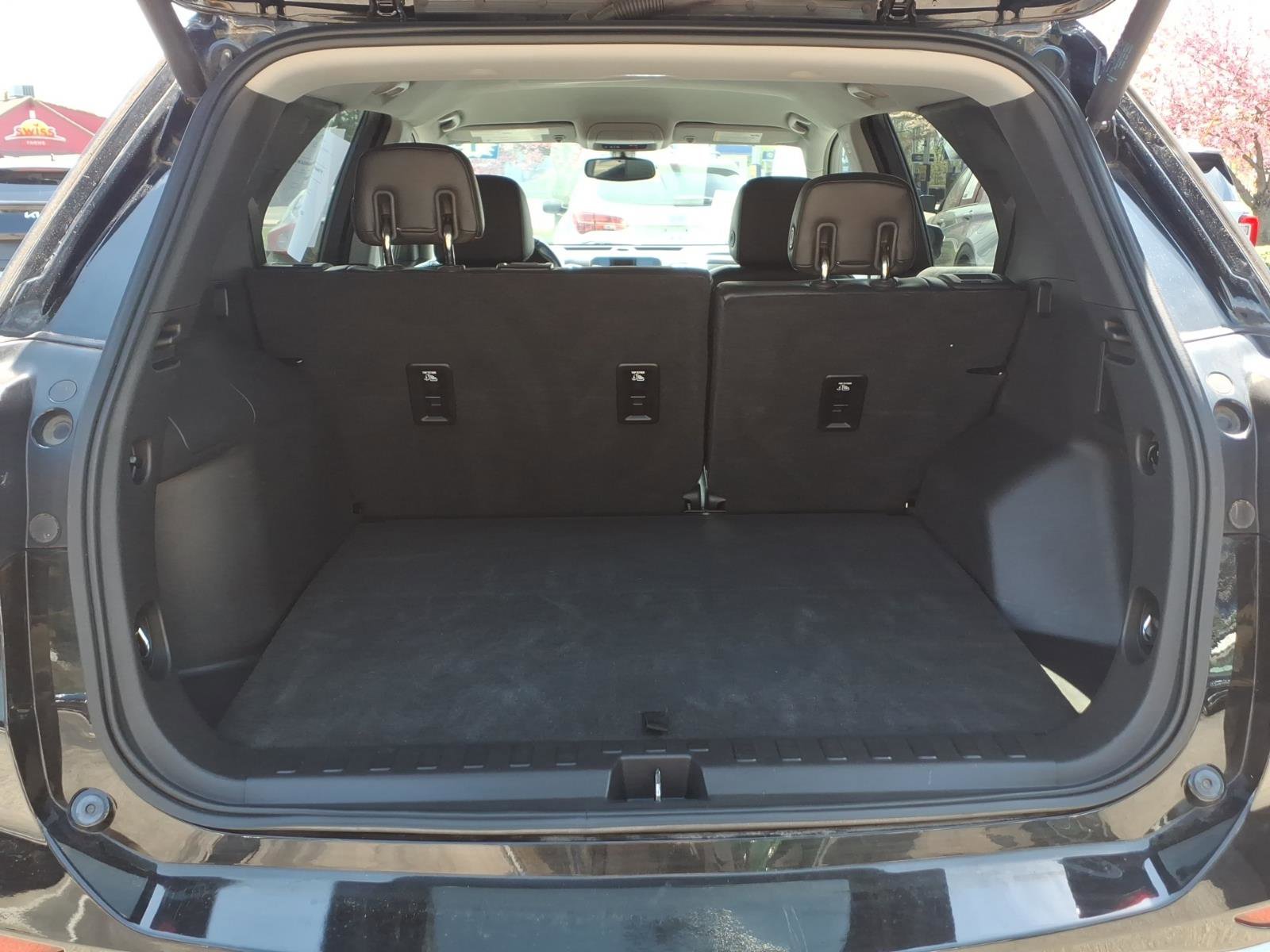 Used 2019 Chevrolet Equinox Premier FWD image 24