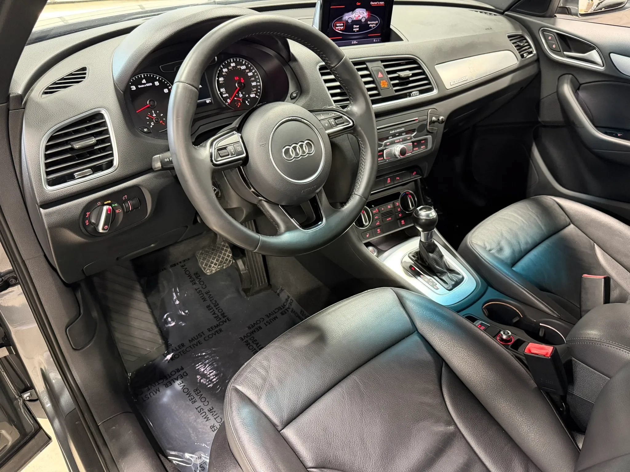 Used 2017 Audi Q3 2.0T Premium Plus w/ Premium Plus Package AWD/4WD image 13