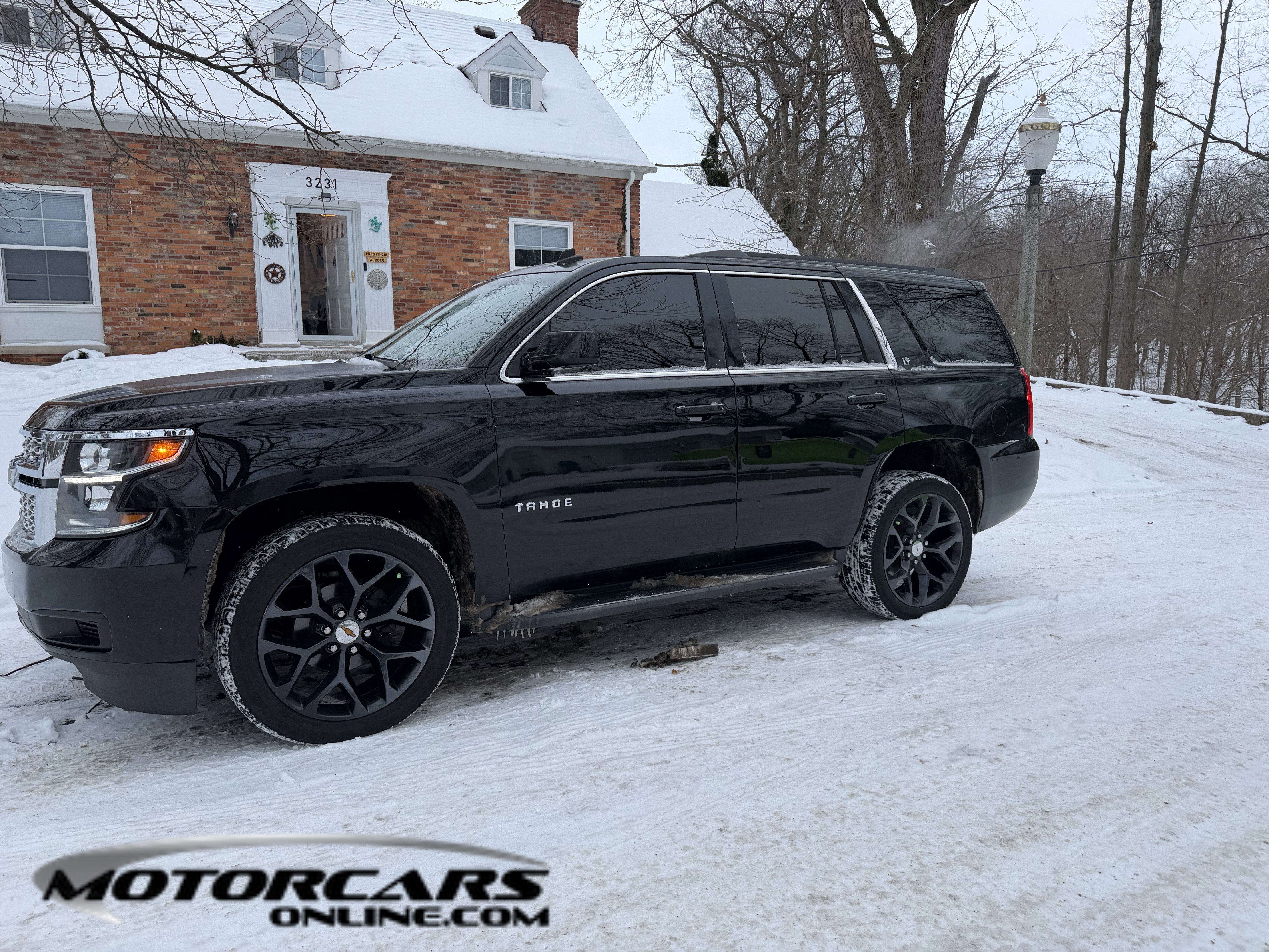 Used 2015 Chevrolet Tahoe LT image 1