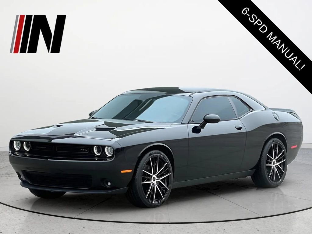 Used 2016 Dodge Challenger R/T w/ Blacktop Package