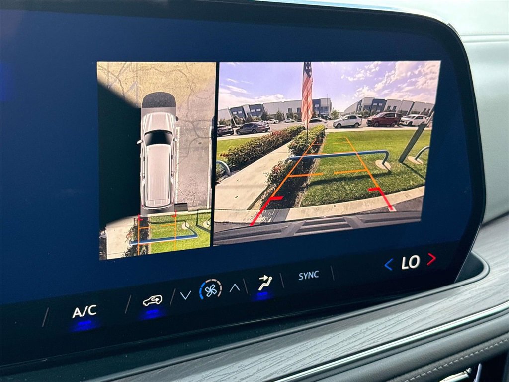 New 2026 Chevrolet Suburban LS image 23