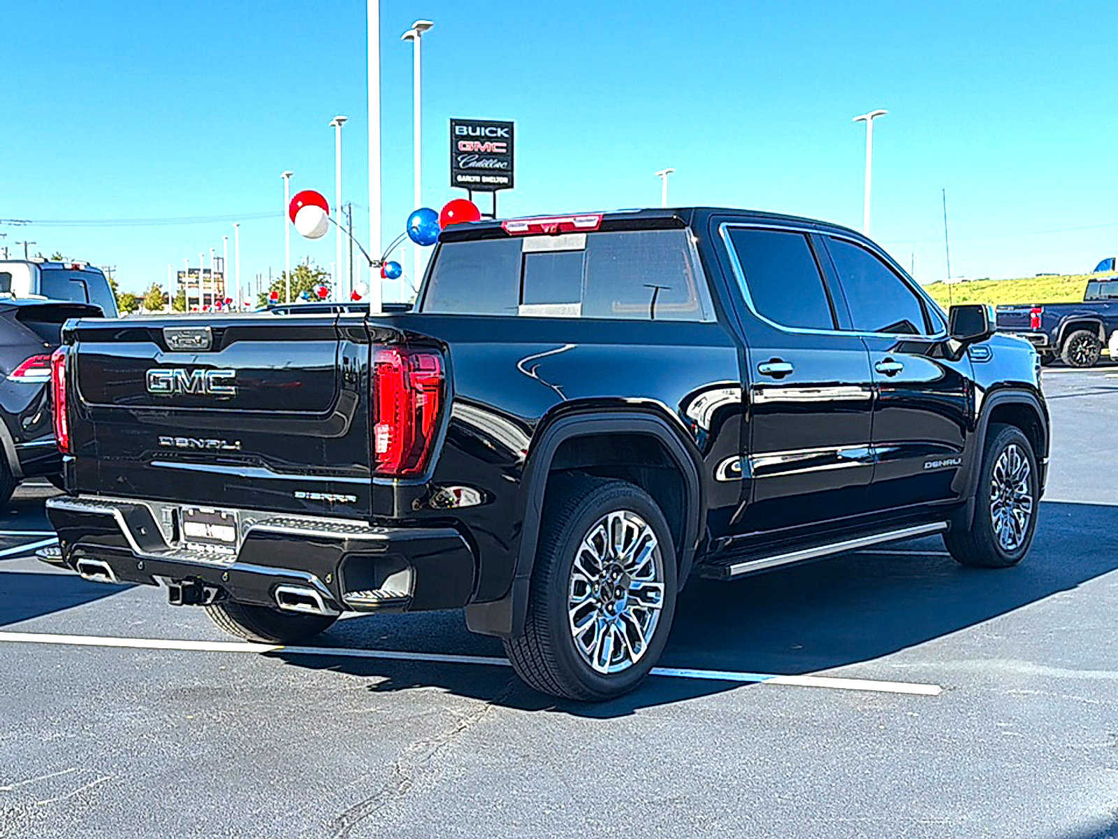 Used 2026 GMC Sierra 1500 Denali Ultimate AWD/4WD image 8