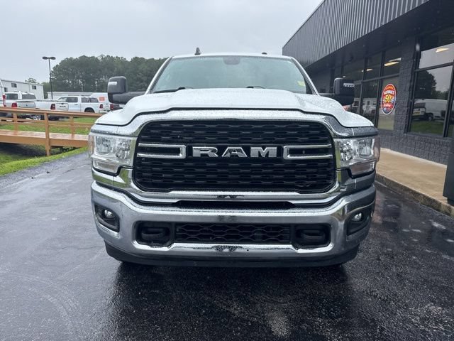 Used 2024 RAM 2500 Big Horn AWD/4WD image 2