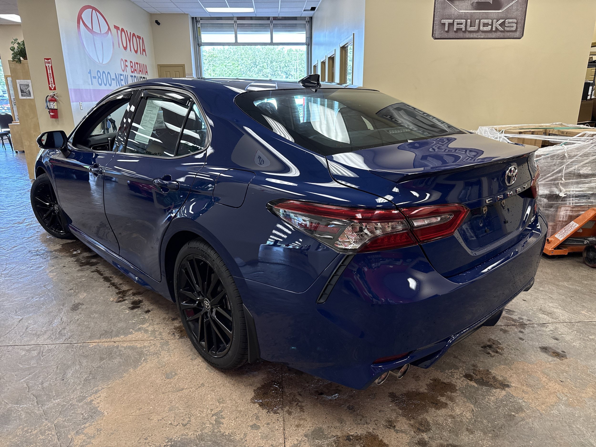Used 2024 Toyota Camry XSE w/ Cold Weather Package FWD image 8
