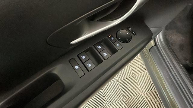 Certified 2025 Hyundai Tucson SEL AWD/4WD image 10