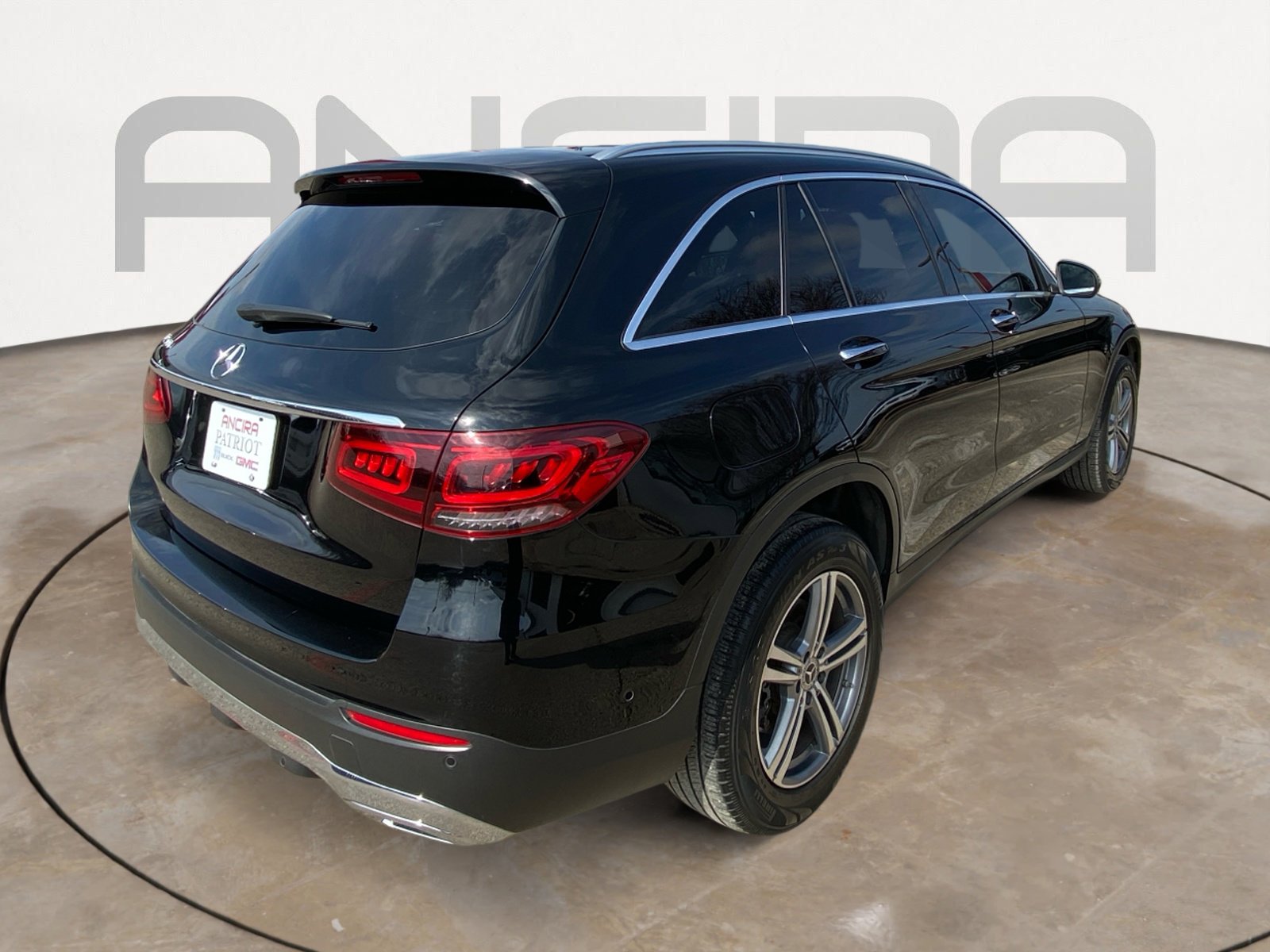 Used 2022 Mercedes-Benz GLC 300 image 10