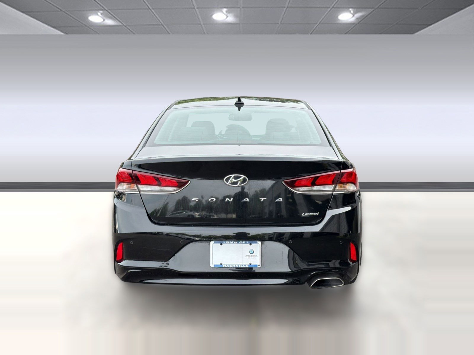 Used 2018 Hyundai Sonata Limited w/ Limited Ultimate Package 03 FWD image 10
