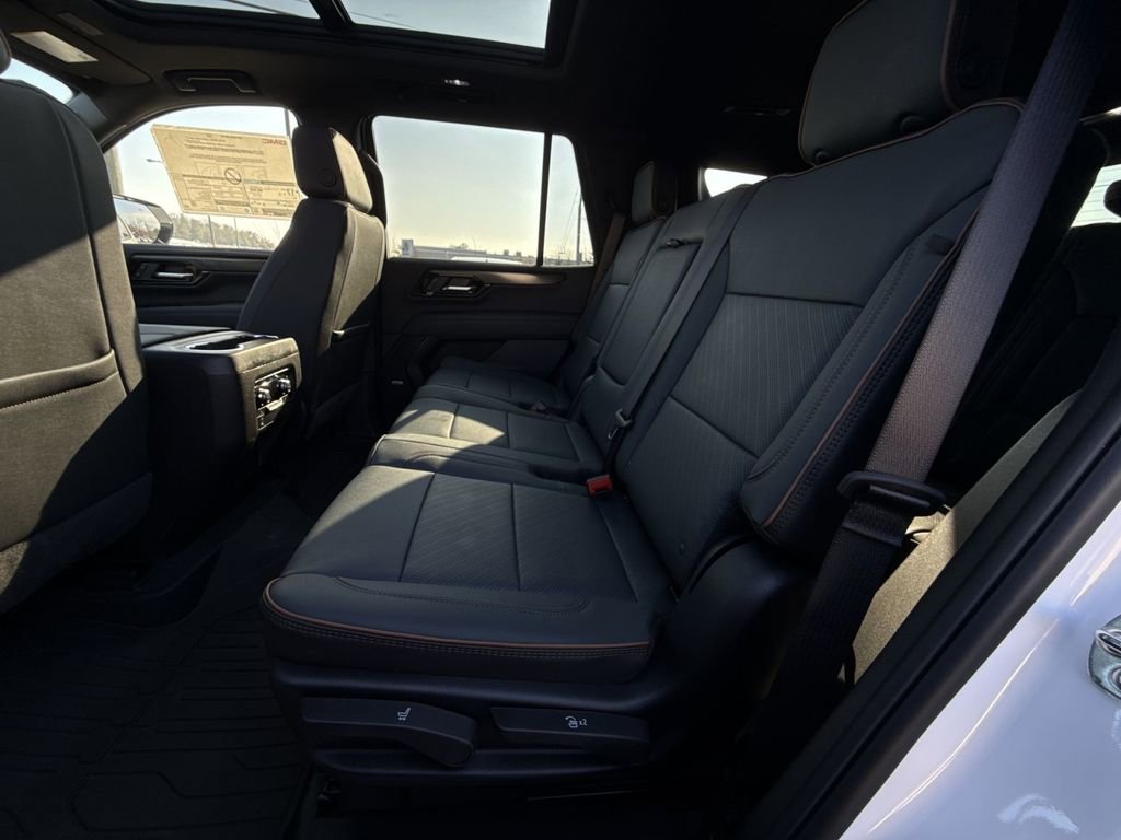New 2026 GMC Yukon AT4 image 25