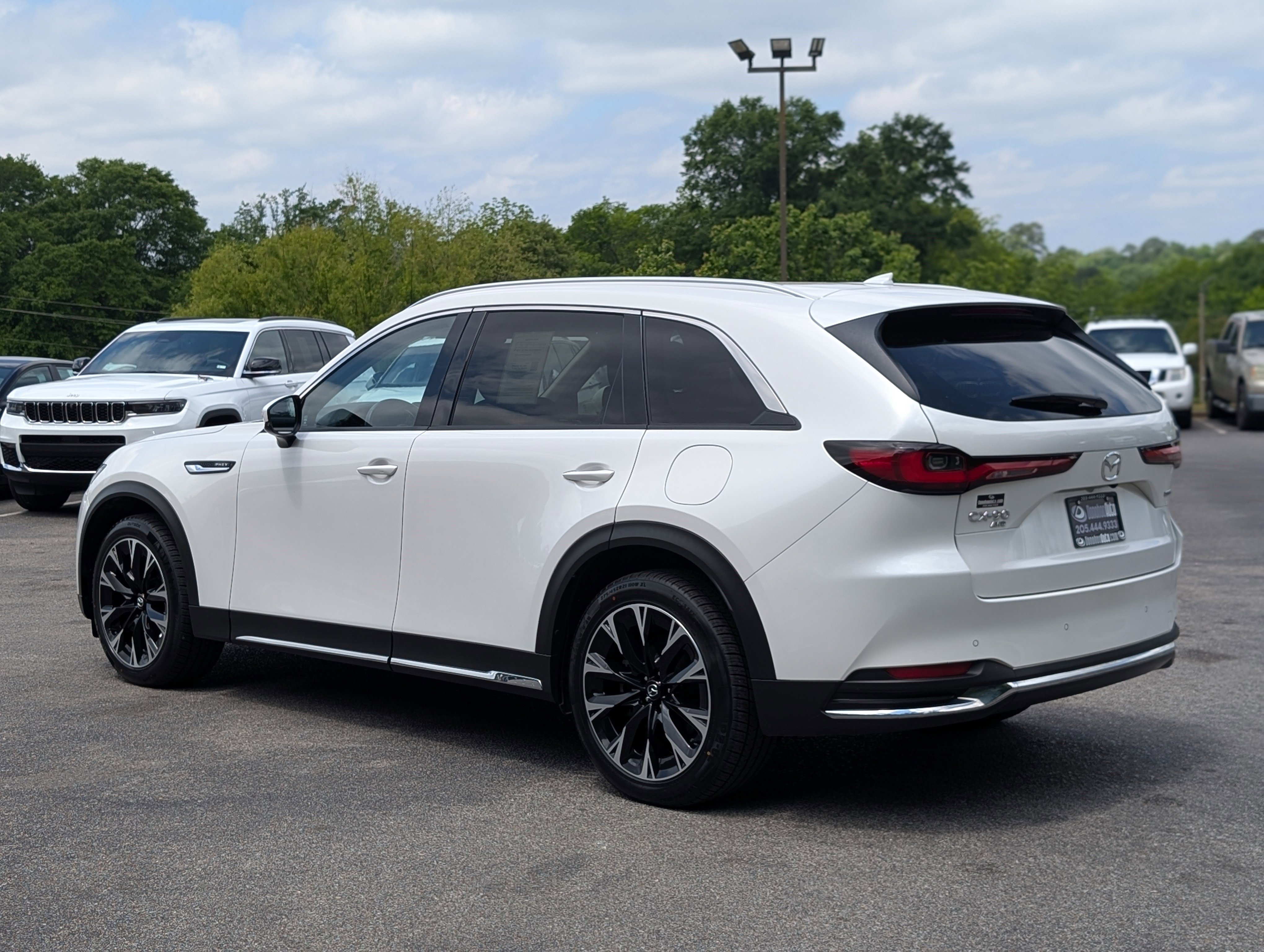 Used 2024 MAZDA CX-90 Plug-In Hybrid w/ Premium Pkg AWD/4WD image 7