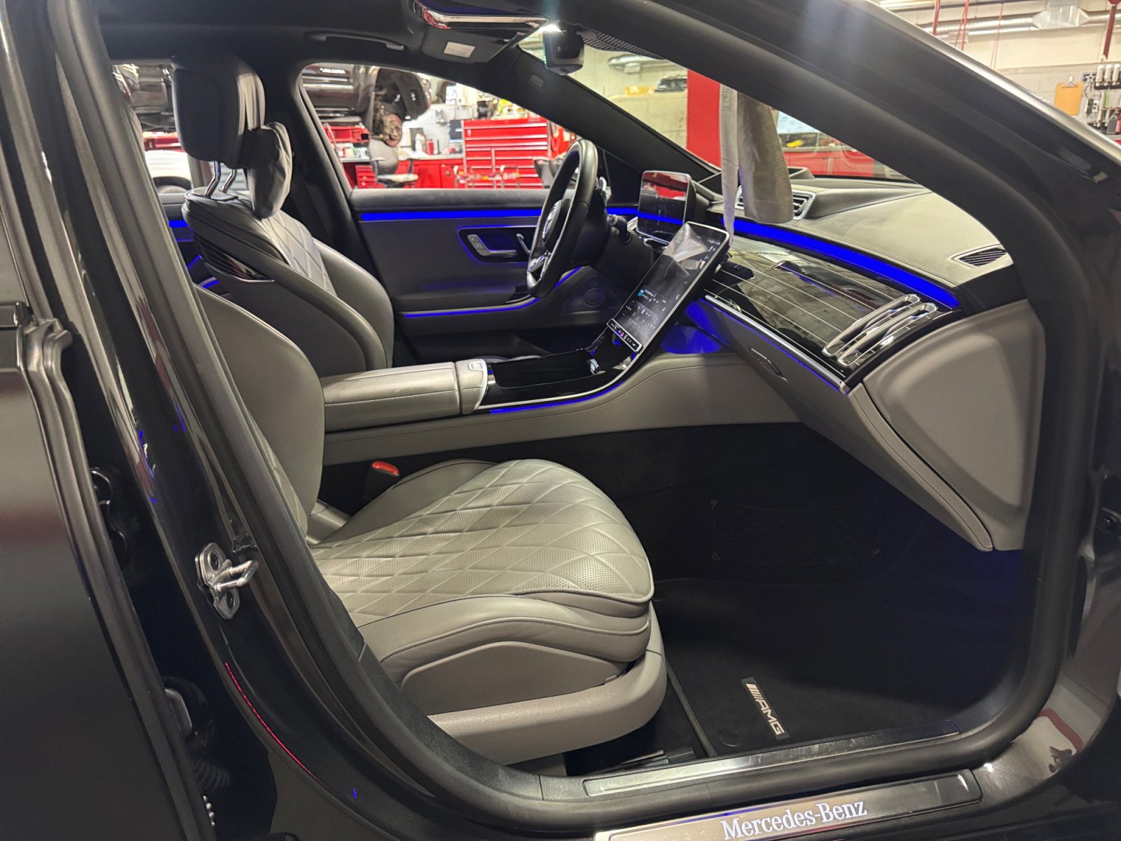 Used 2021 Mercedes-Benz S 580 S 580 image 19