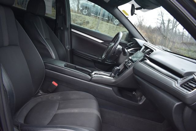 Used 2019 Honda Civic Sport image 12