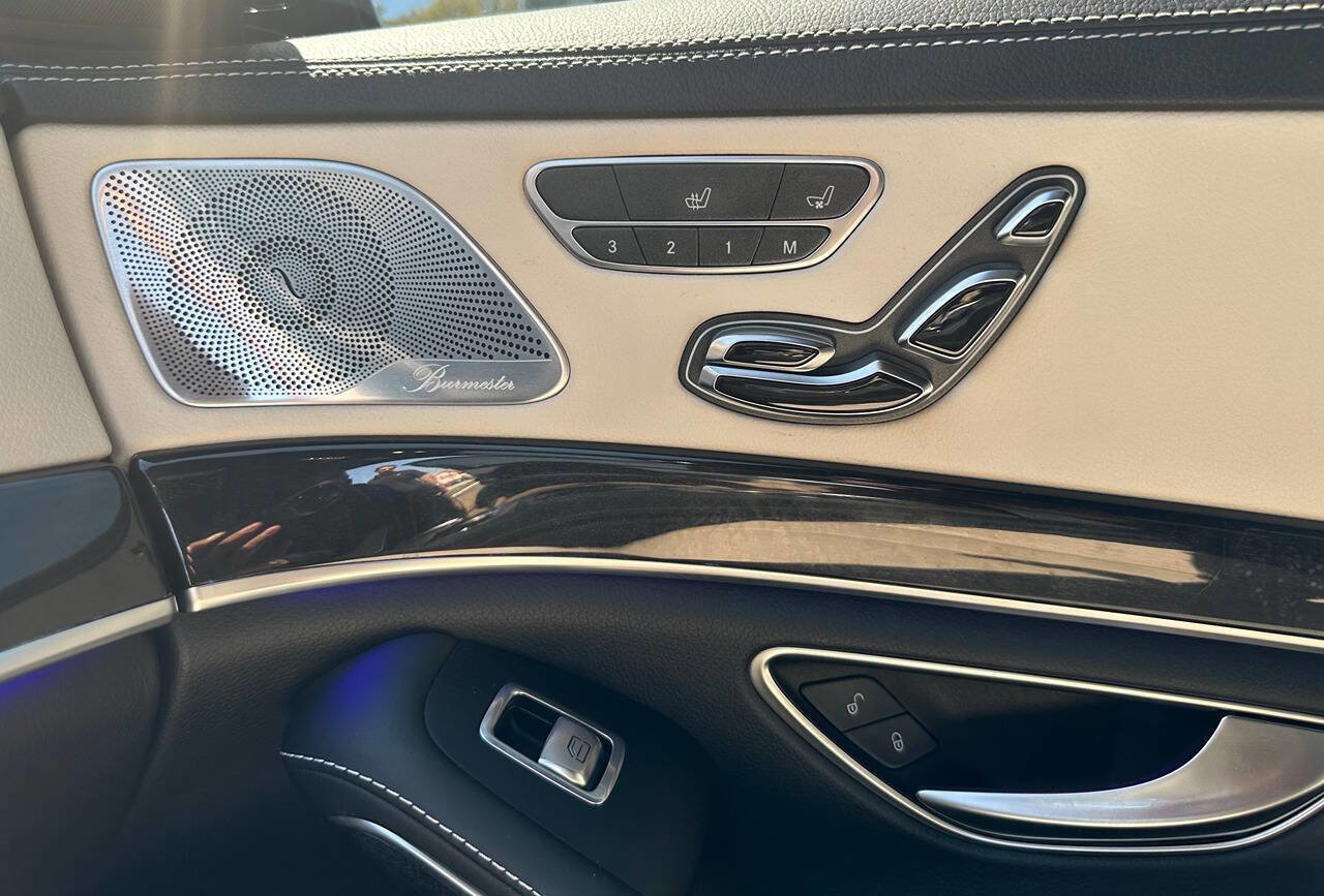 Used 2020 Mercedes-Benz S 450 Sedan w/ AMG Line Exterior image 37