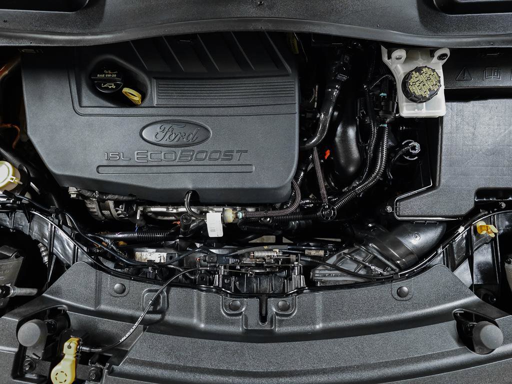 Used 2017 Ford Escape Titanium image 13