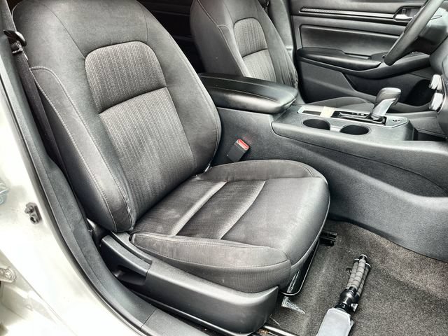 Used 2022 Nissan Altima 2.5 S FWD image 25