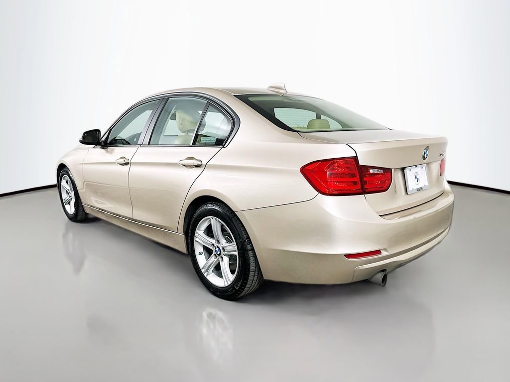 Used 2015 BMW 320i Sedan image 7