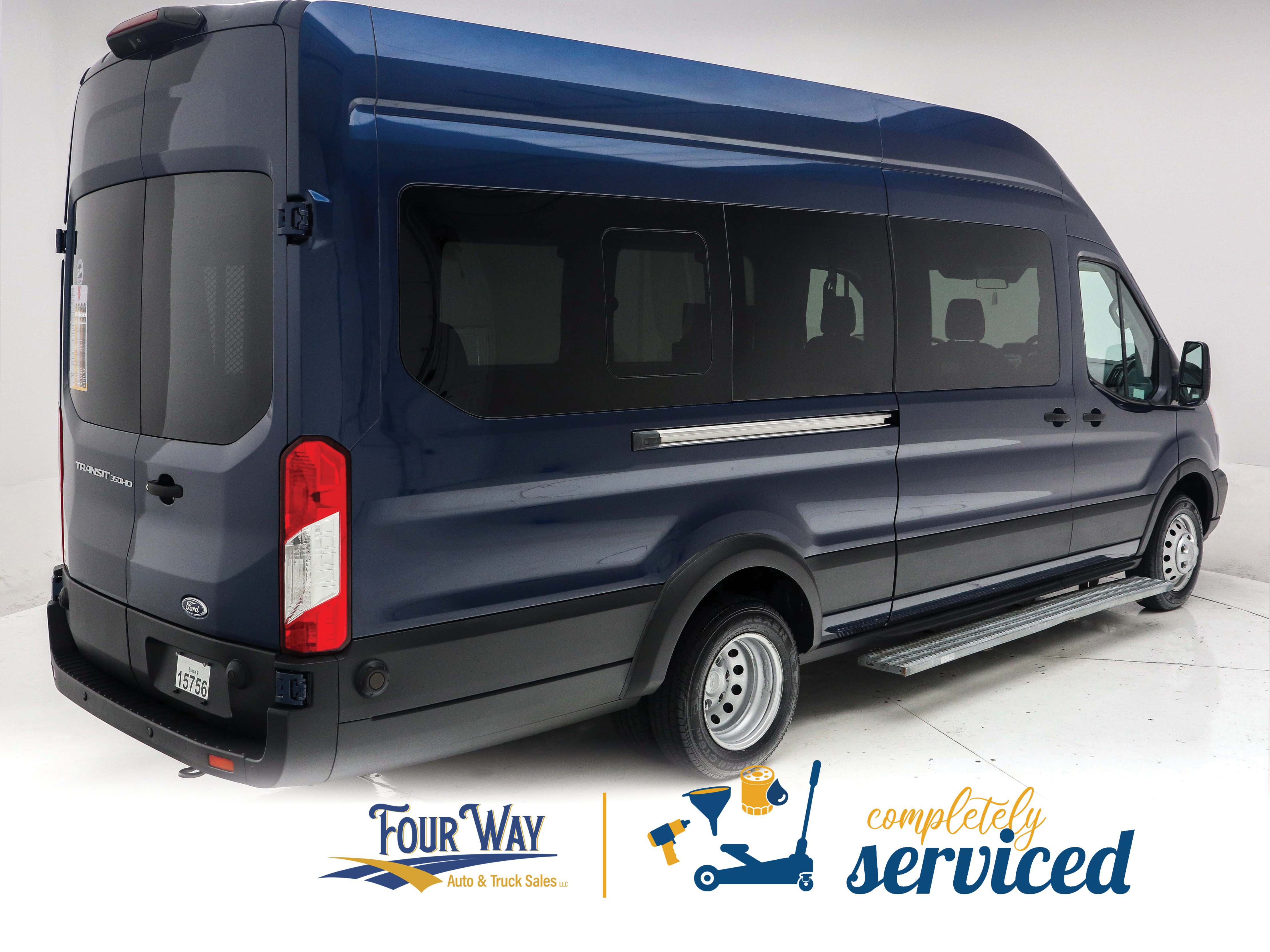 Used 2019 Ford Transit 350 XL RWD image 4