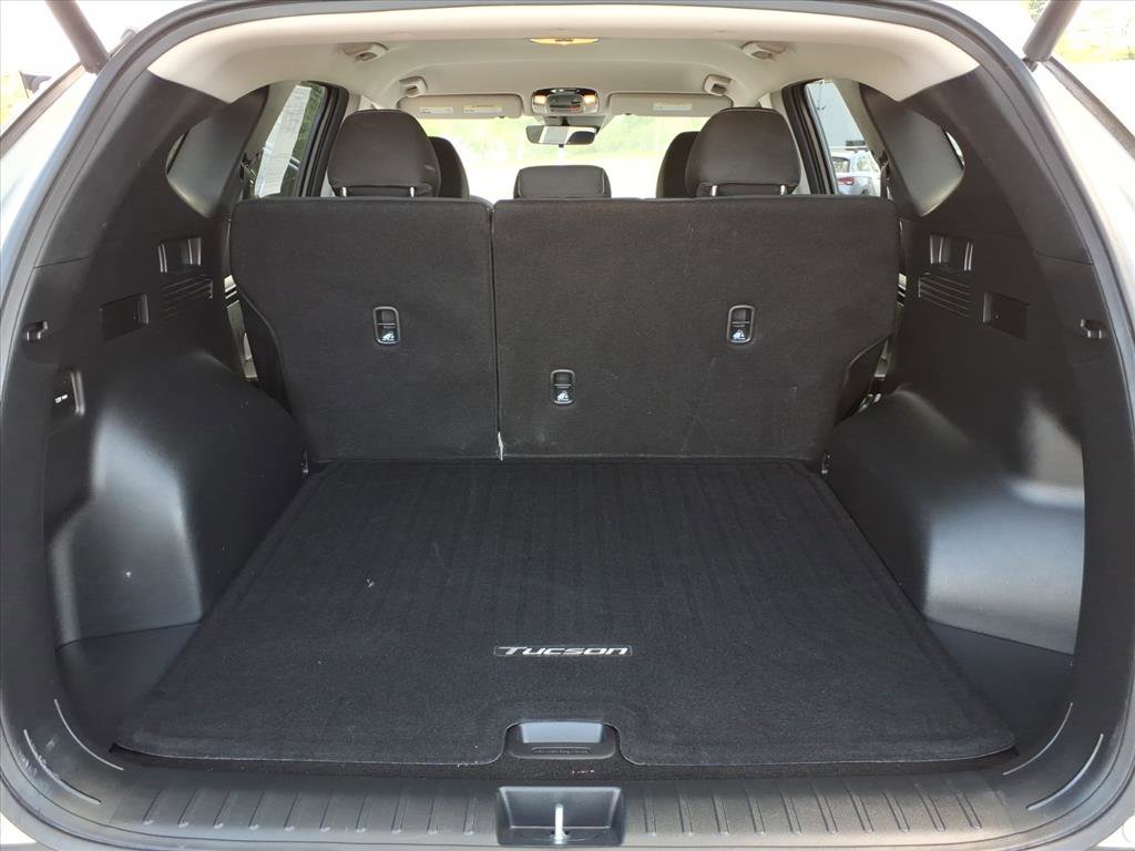 Used 2023 Hyundai Tucson SEL FWD image 16