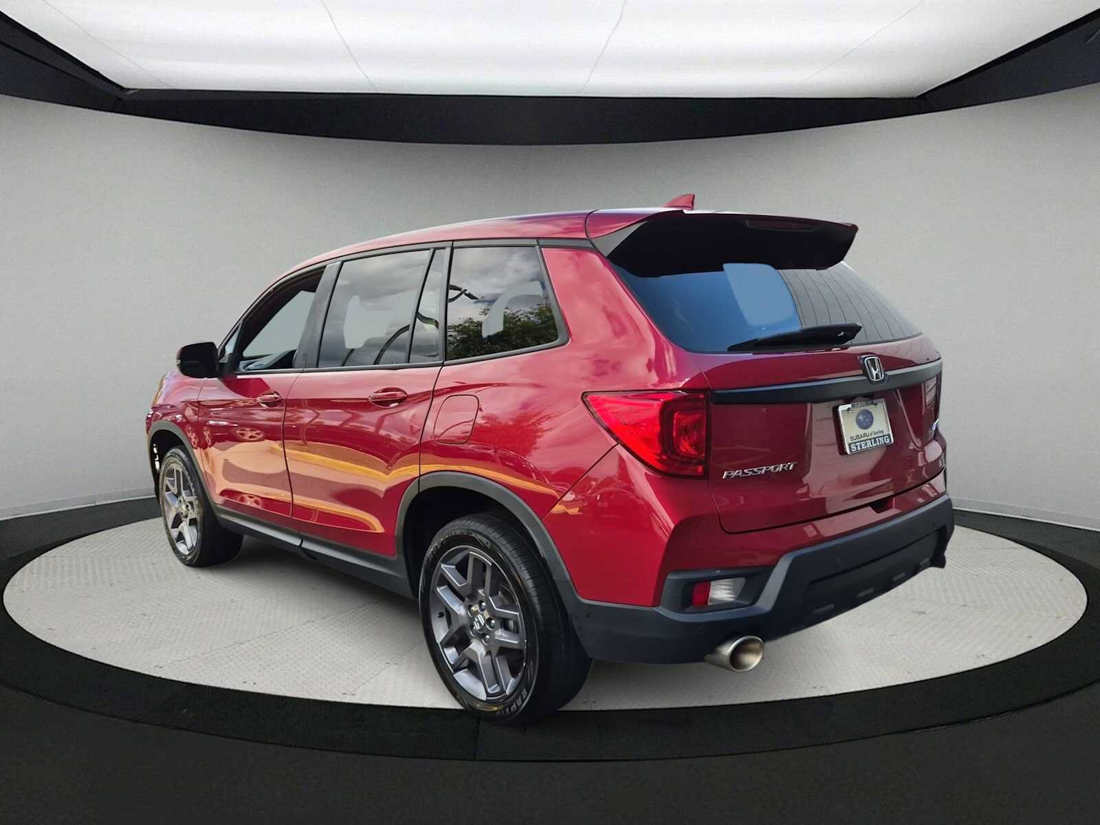 Used 2023 Honda Passport EX-L image 6