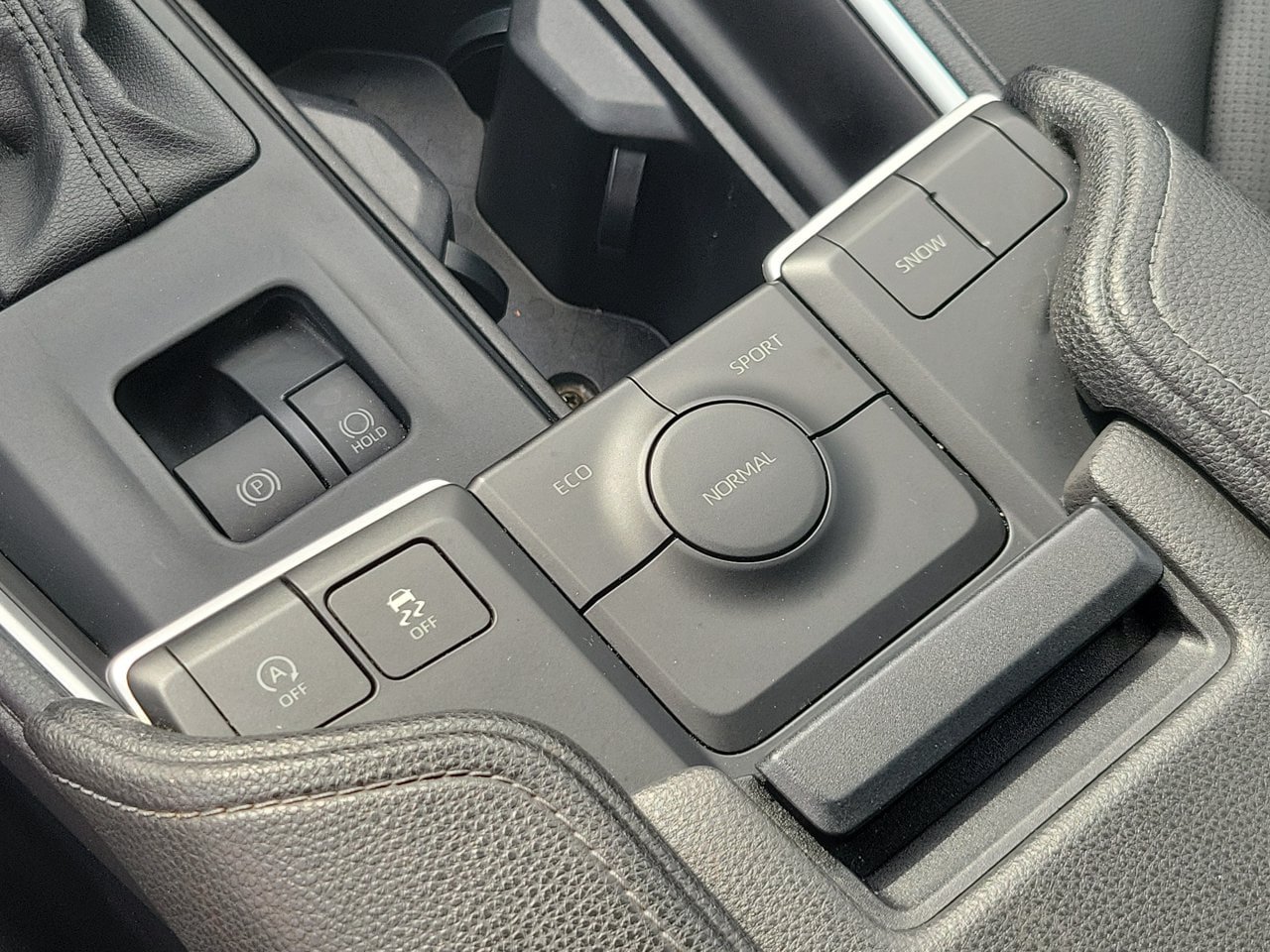 Used 2025 Toyota Grand Highlander FWD image 28