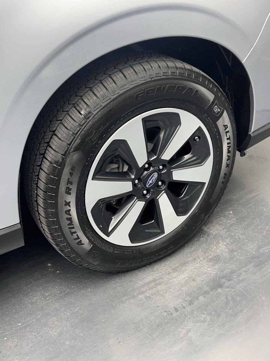 Used 2018 Subaru Forester 2.5i Premium AWD/4WD image 13