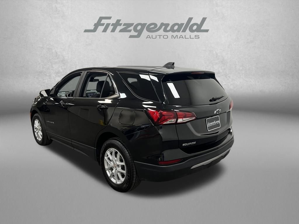 Used 2022 Chevrolet Equinox LT image 3