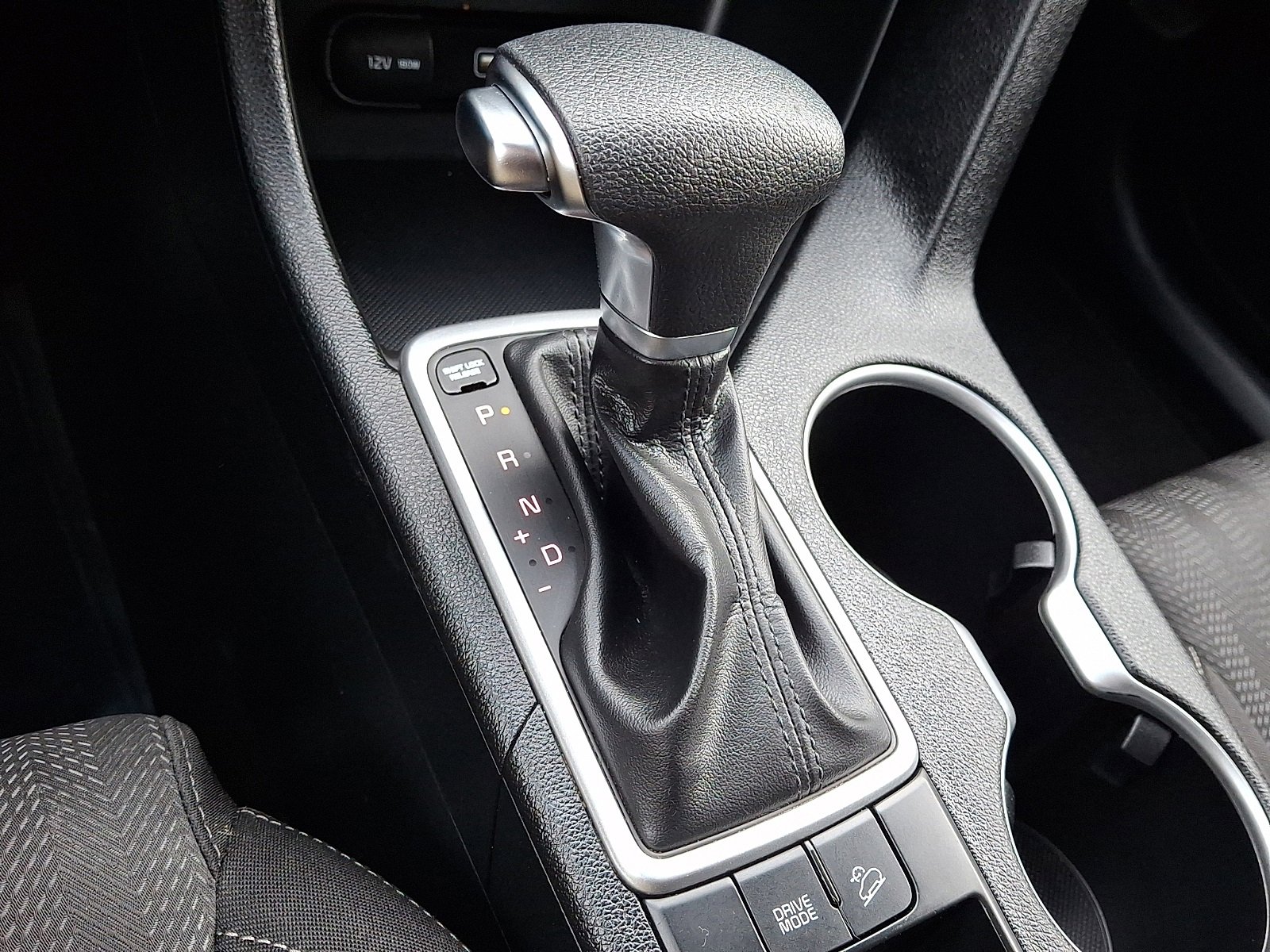 Used 2021 Kia Sportage LX image 14