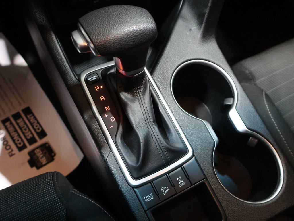 Used 2018 Kia Sportage LX image 29