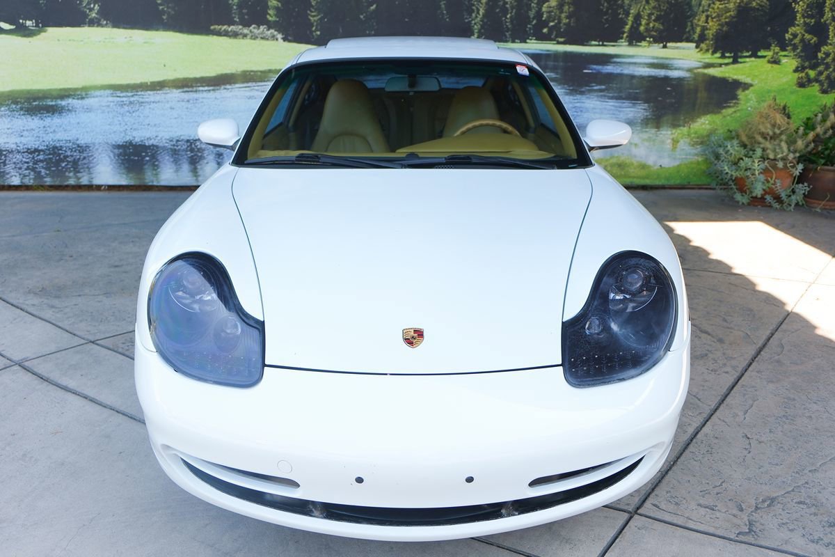 Used 1999 Porsche 911 Carrera RWD image 2