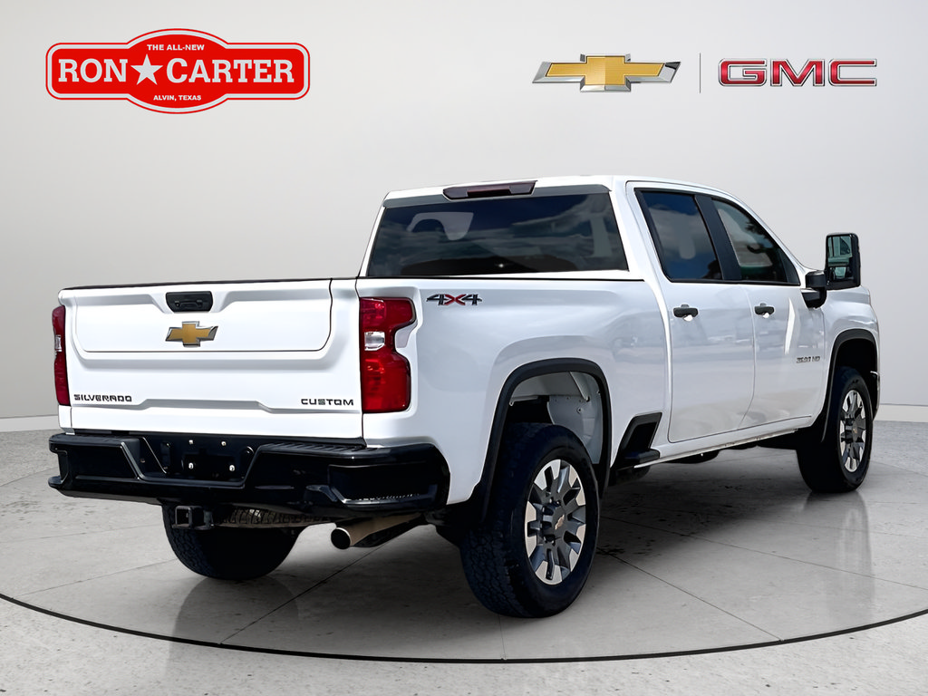 Used 2024 Chevrolet Silverado 2500 Custom w/ Custom Convenience Package AWD/4WD image 6