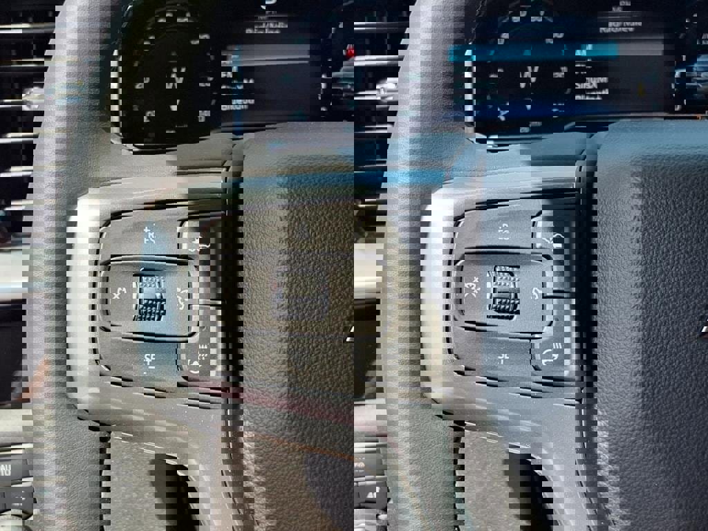 New 2025 Chevrolet Silverado 1500 LT image 17