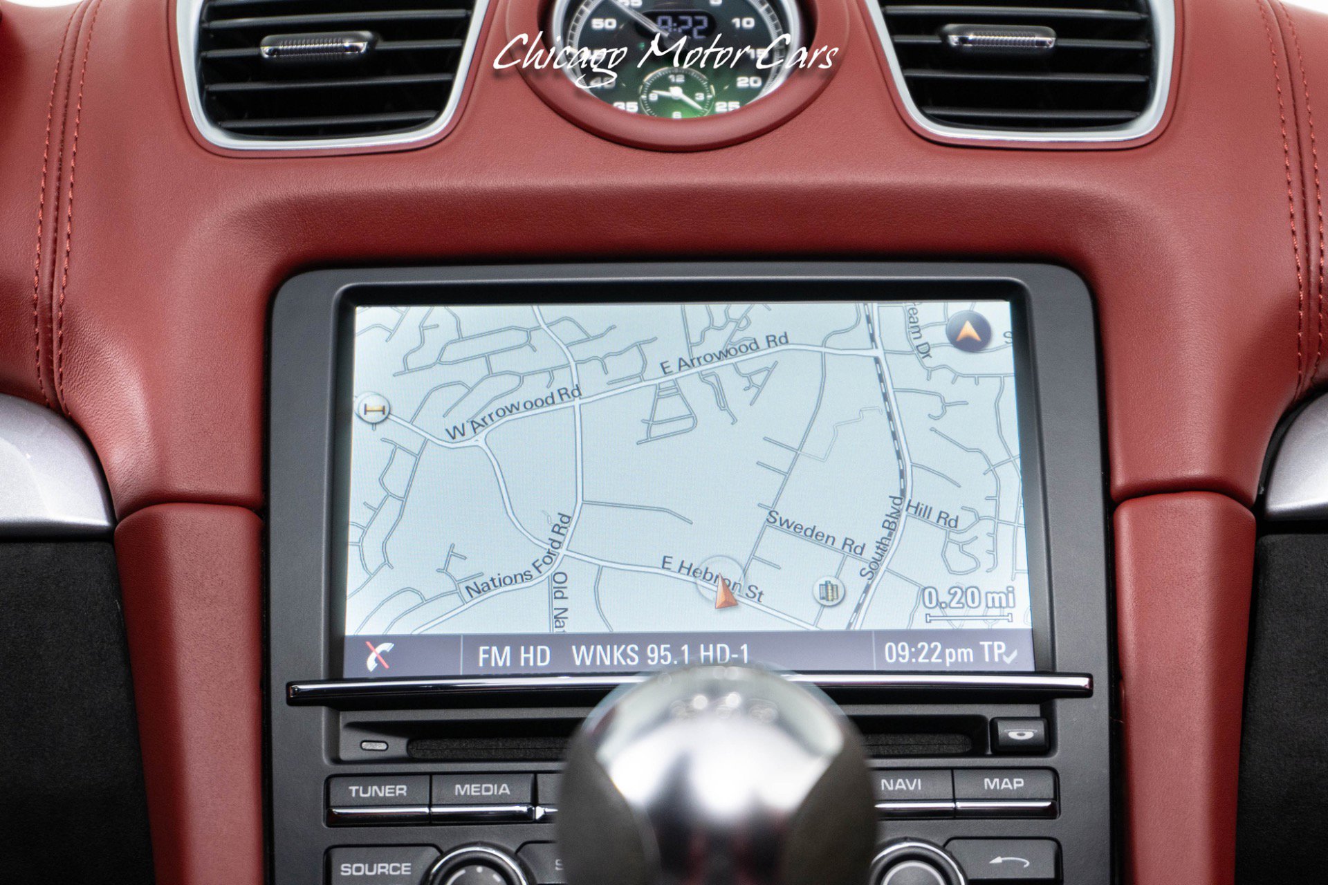 Used 2016 Porsche Boxster Spyder image 25