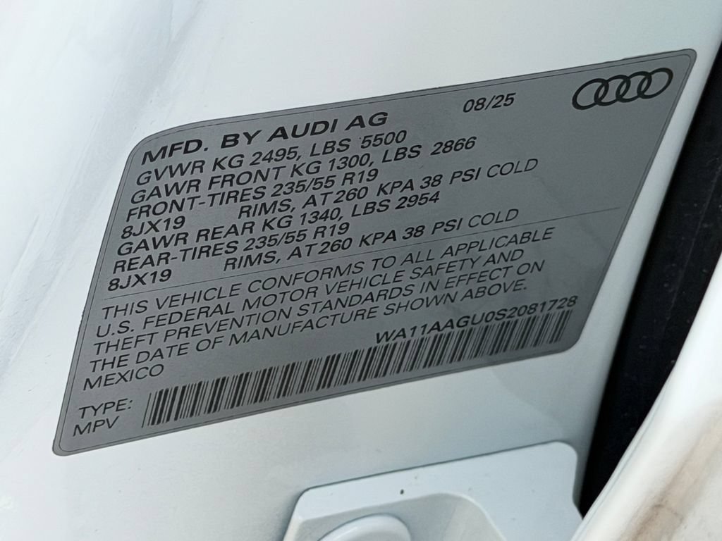 Certified 2025 Audi Q5 Premium w/ Convenience Package AWD/4WD image 9
