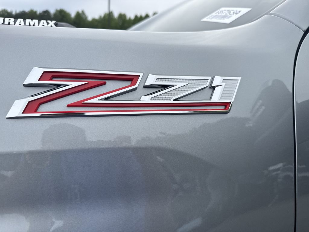Used 2024 Chevrolet Silverado 2500 LT w/ All Star Edition AWD/4WD image 12