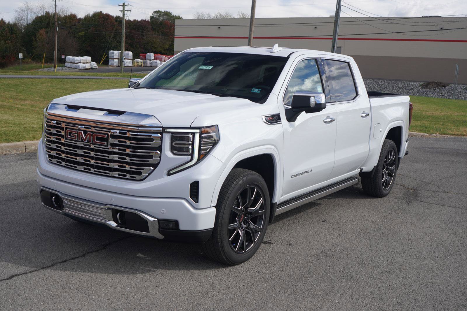 New 2026 GMC Sierra 1500 Denali image 9