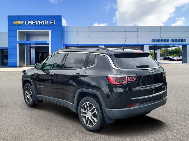 Used 2018 Jeep Compass Latitude w/ Popular Equipment Group FWD image 3