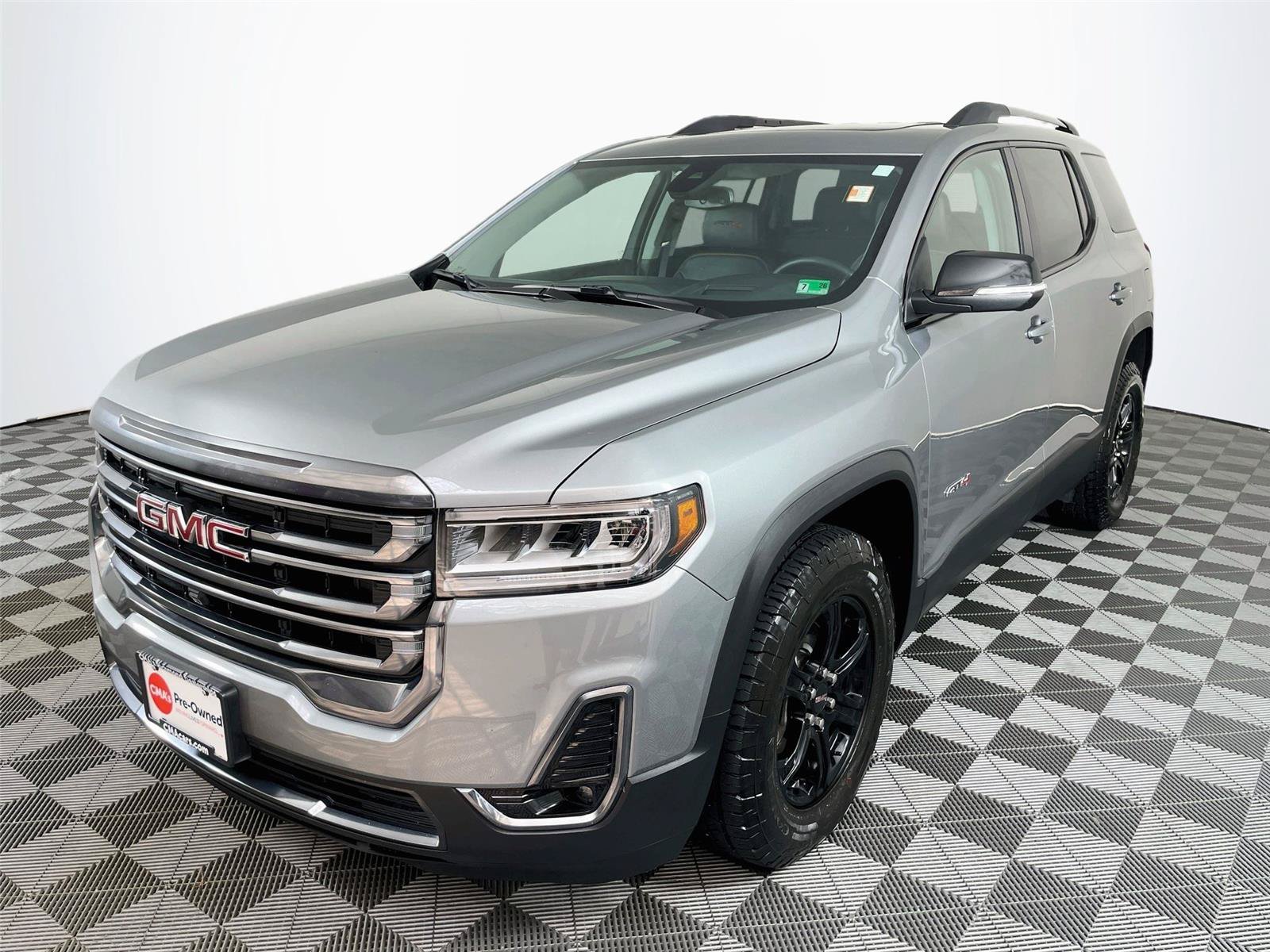 Used 2023 GMC Acadia AT4 w/ Technology Package AWD/4WD image 3