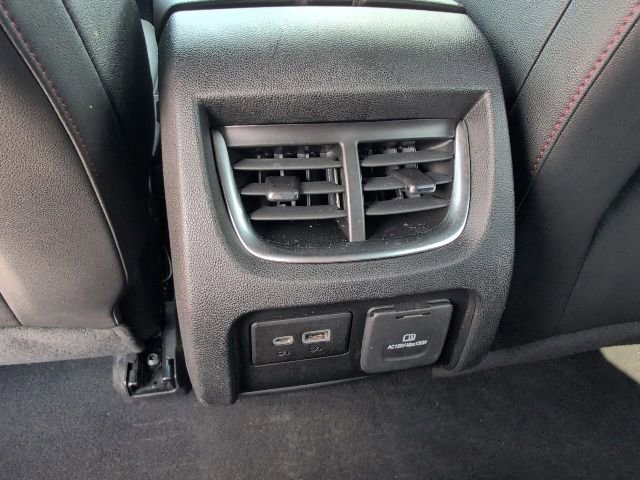 Used 2021 Chevrolet Blazer RS w/ Enhanced Convenience Package FWD image 9