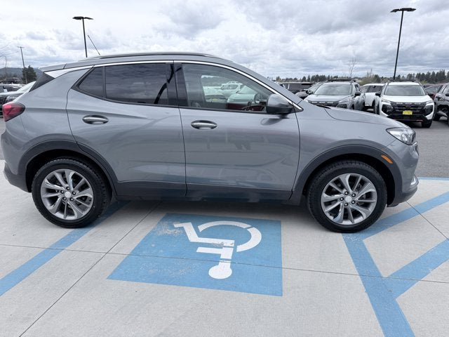 Used 2022 Buick Encore GX Essence w/ Advanced Technology Package AWD/4WD image 5