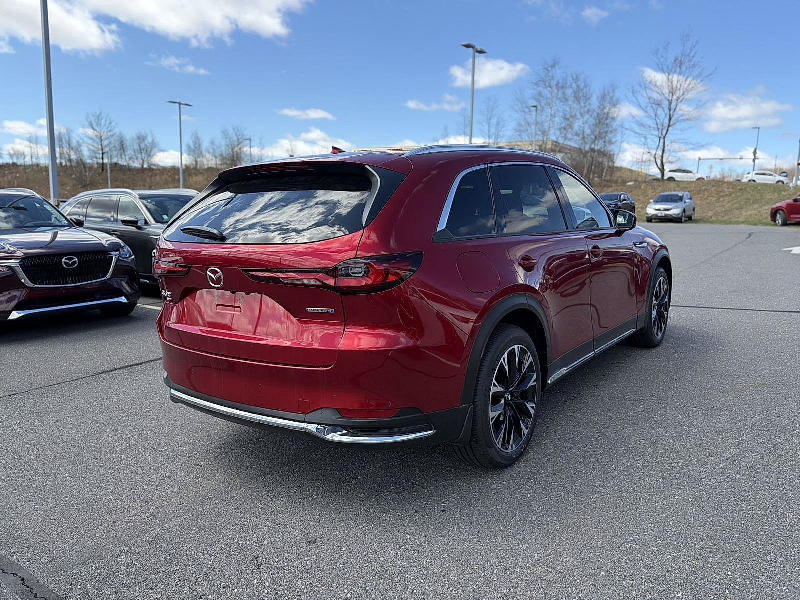 New 2026 MAZDA CX-90 Plug-In Hybrid w/ Premium Plus AWD/4WD image 3