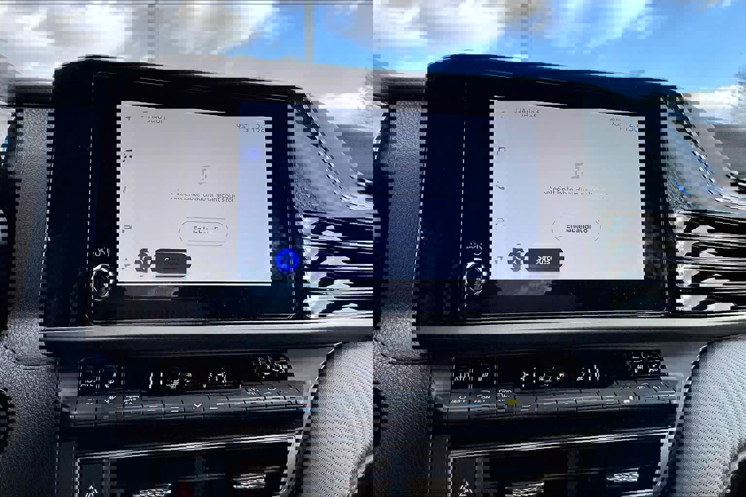 Used 2025 Toyota Camry SE image 33