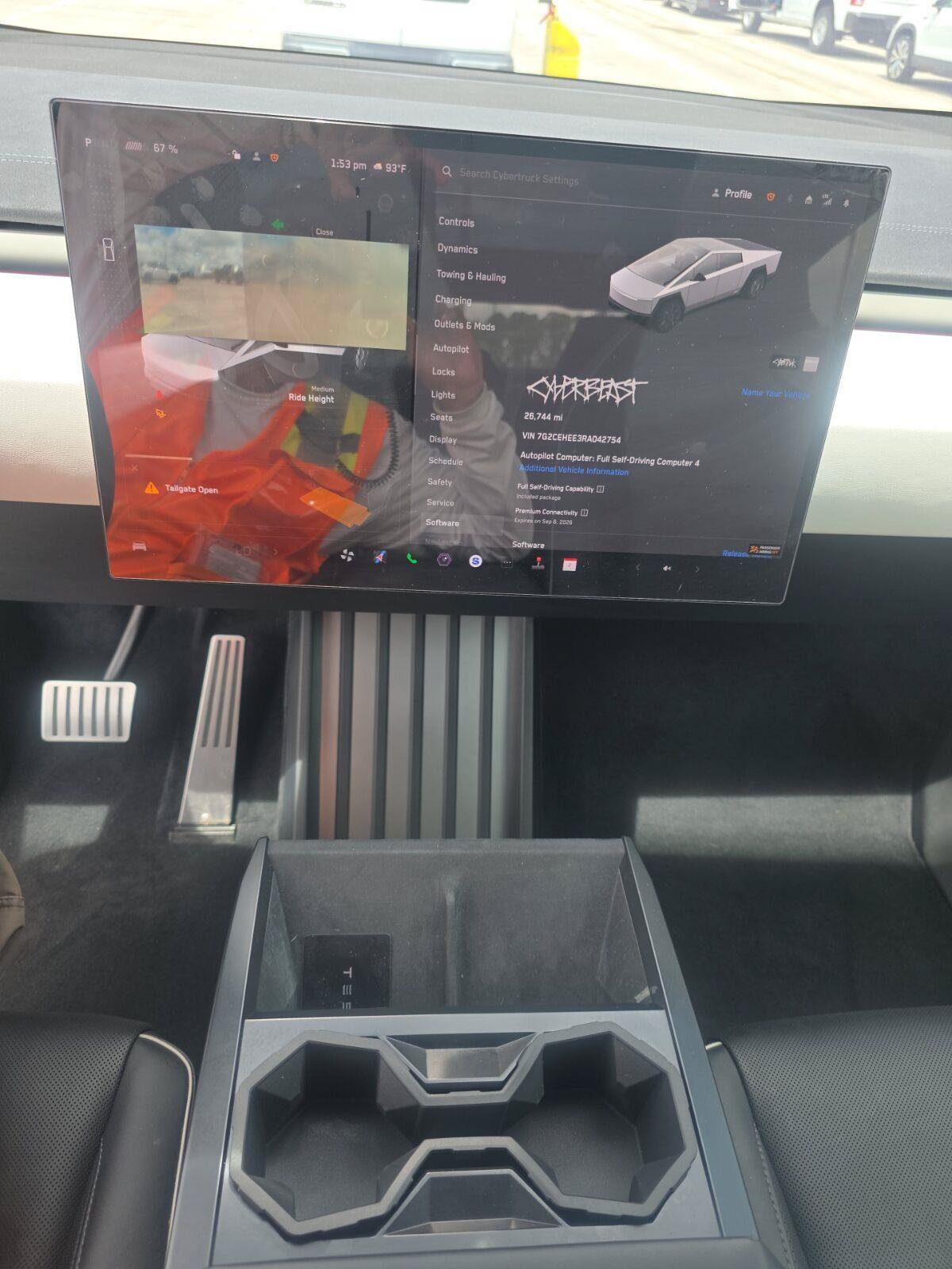 Used 2024 Tesla Cybertruck Cyberbeast AWD/4WD image 13