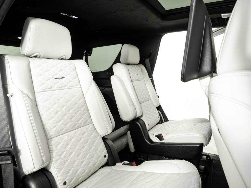 Used 2026 Cadillac Escalade V image 23
