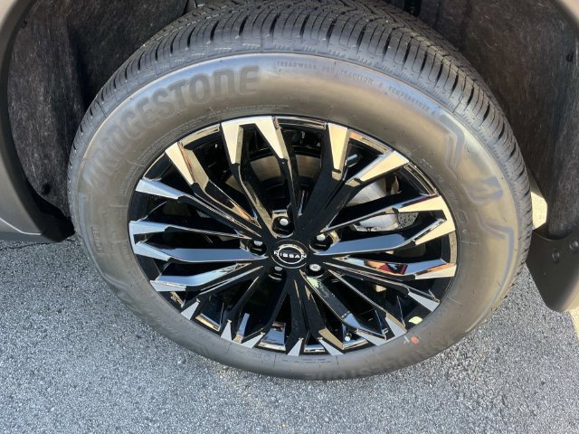 New 2026 Nissan Rogue Dark Armor AWD/4WD image 11