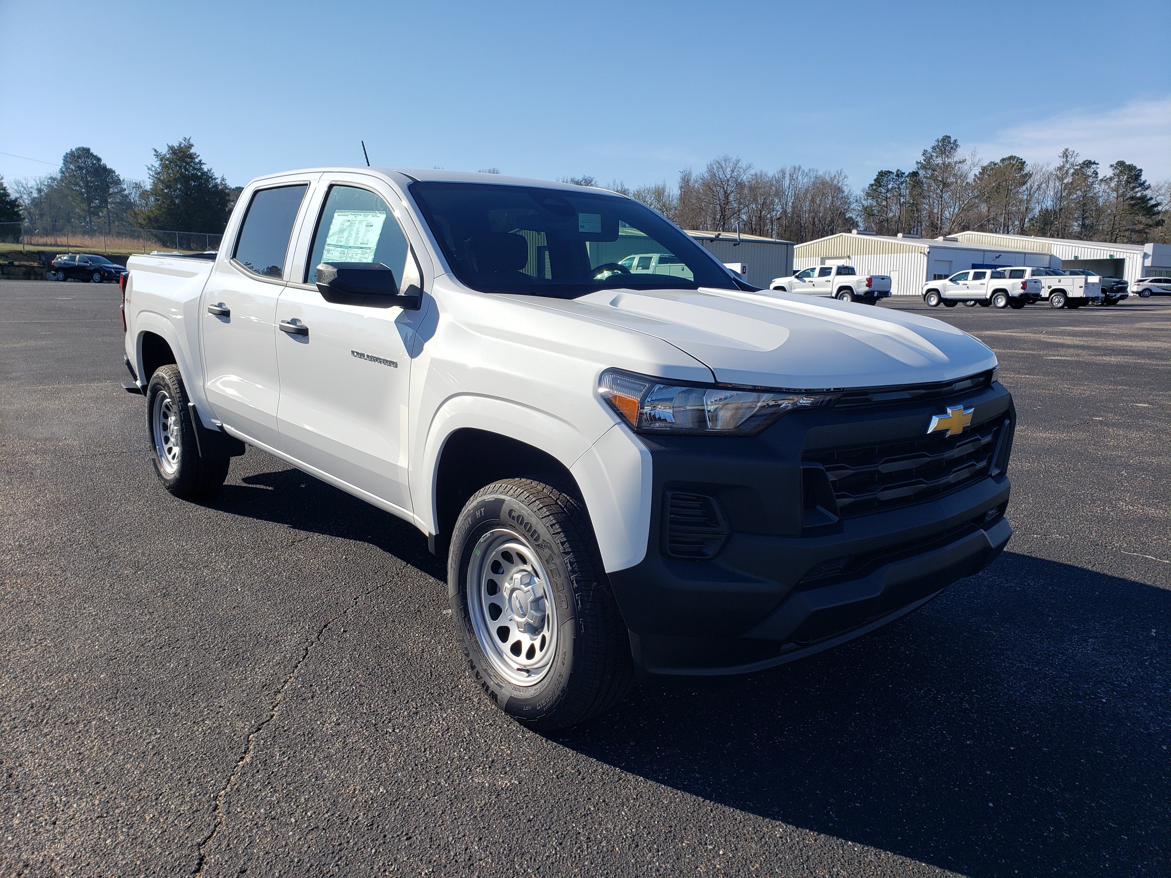 New 2026 Chevrolet Colorado W/T w/ Advanced Trailering Package AWD/4WD image 2