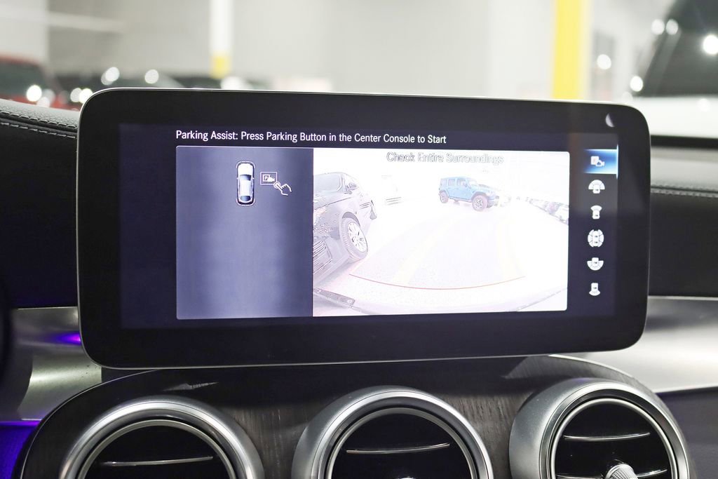 Used 2022 Mercedes-Benz GLC 300 4MATIC Coupe image 23