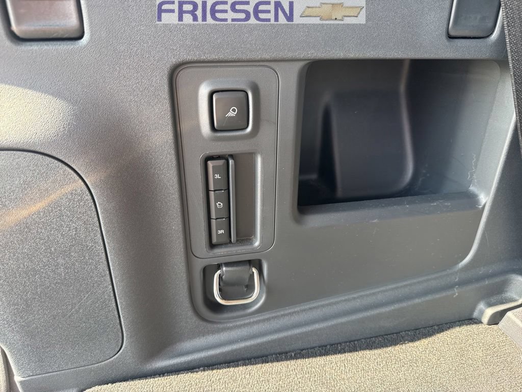 Used 2025 Ford Expedition Active AWD/4WD image 26