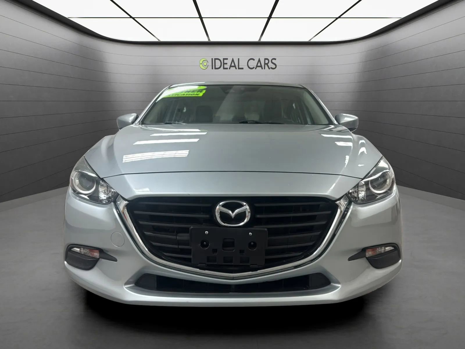 Used 2018 MAZDA MAZDA3 Touring FWD image 8