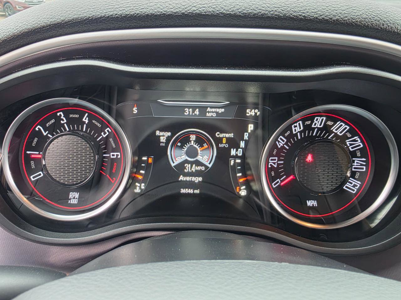 Used 2019 Dodge Challenger SXT image 4